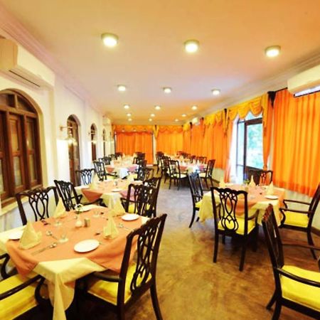 Atulya Fort Khejarla Ngoại thất bức ảnh