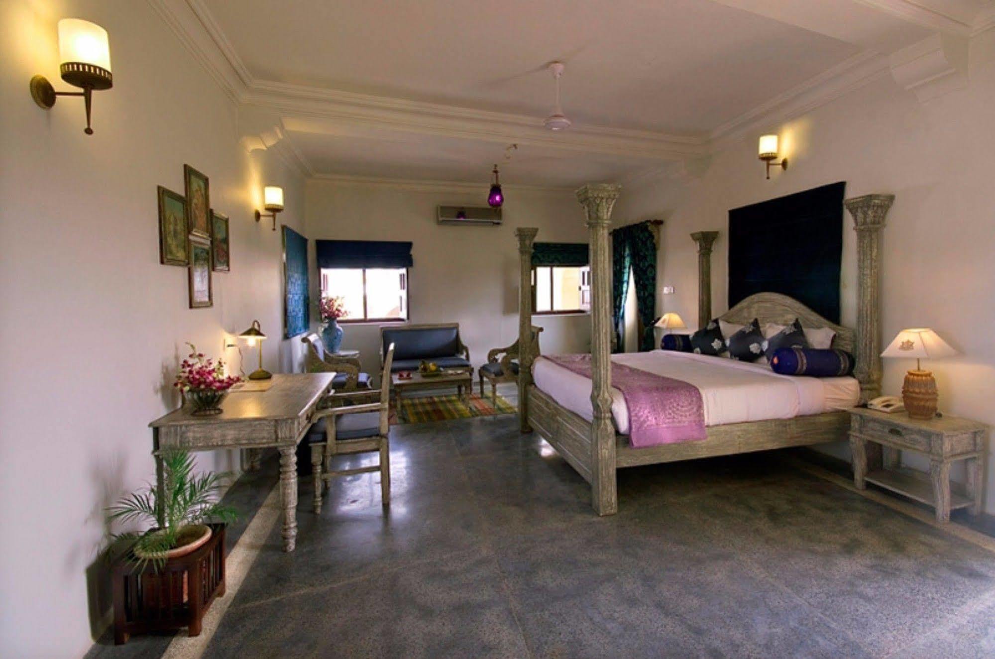 Atulya Fort Khejarla Ngoại thất bức ảnh