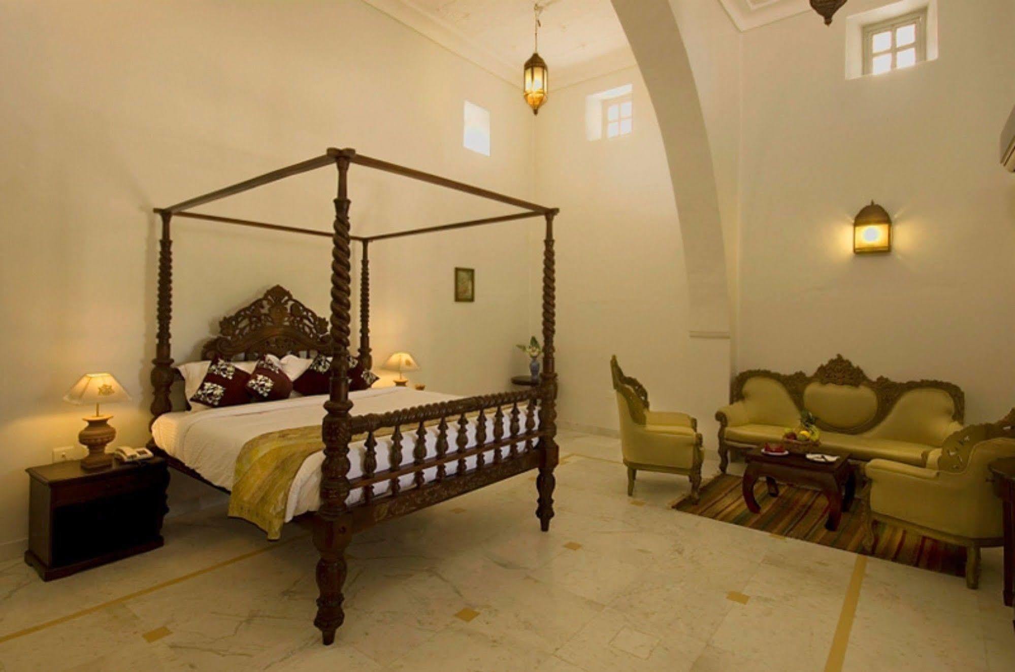 Atulya Fort Khejarla Ngoại thất bức ảnh