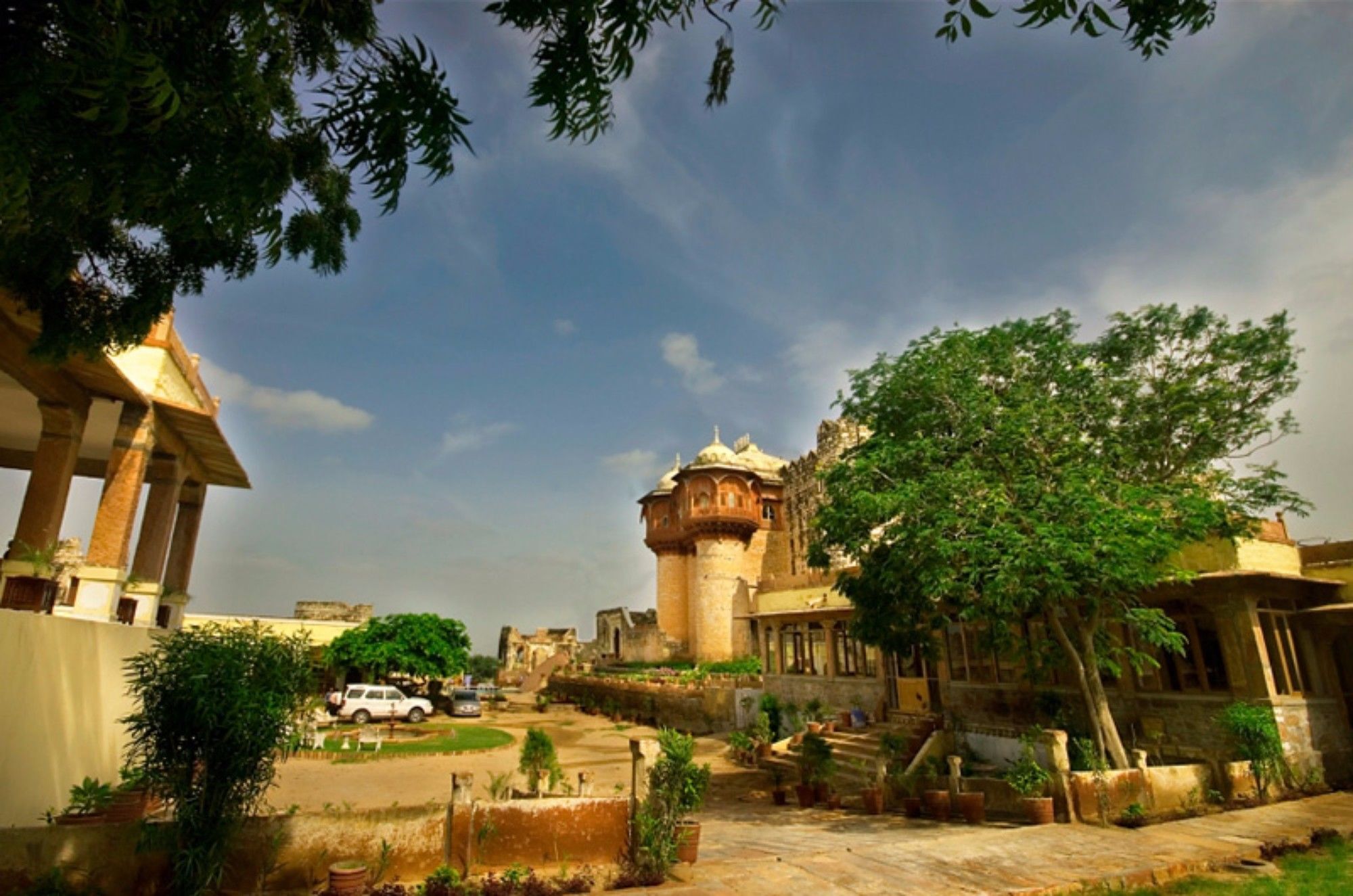 Atulya Fort Khejarla Ngoại thất bức ảnh