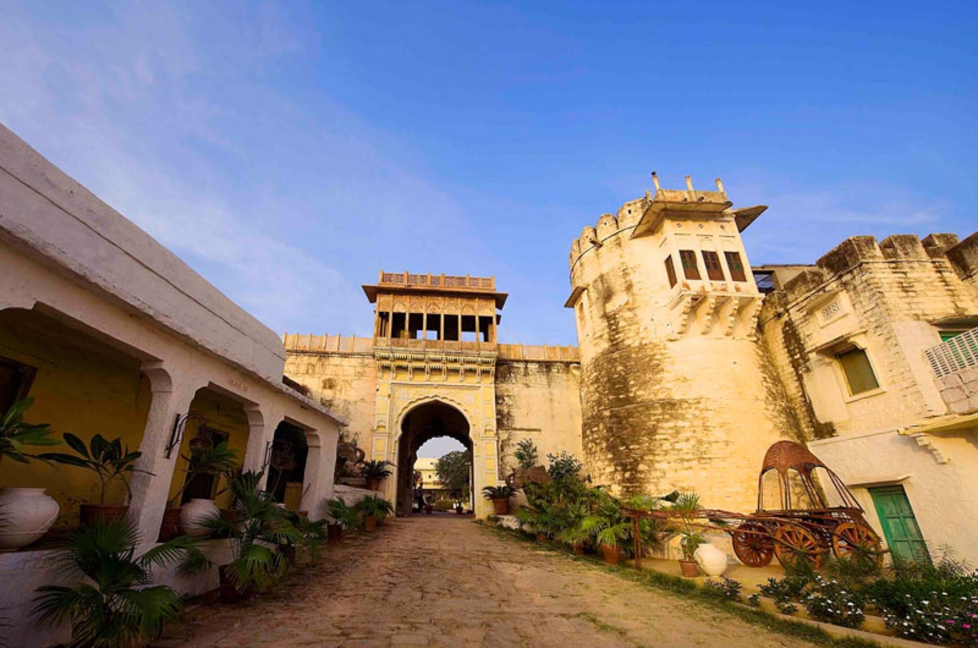 Atulya Fort Khejarla Ngoại thất bức ảnh